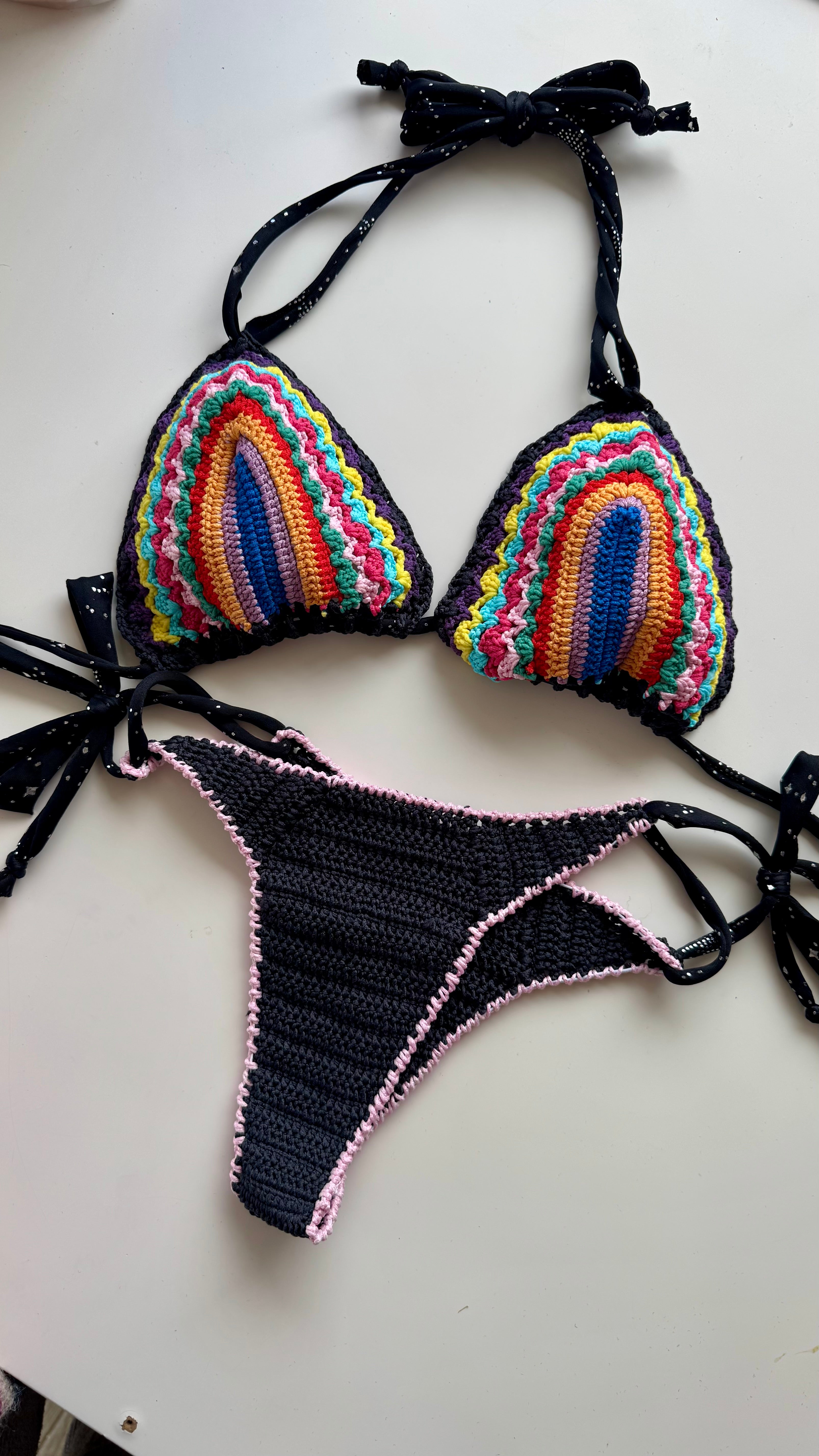 Video Tutorial Bikini con motivo effetto Pizzo