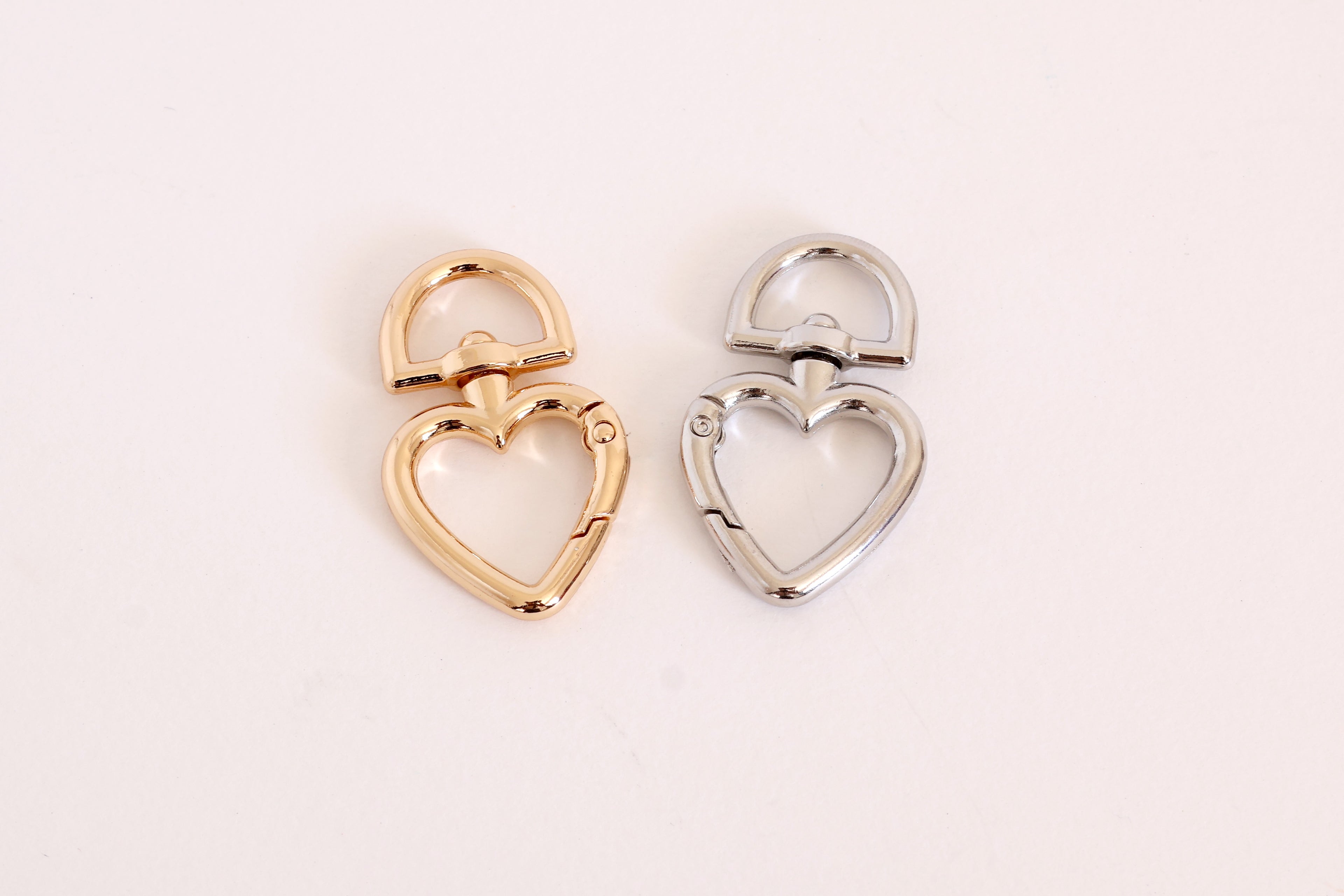Moschettone a scatto a forma di cuore - 1pz