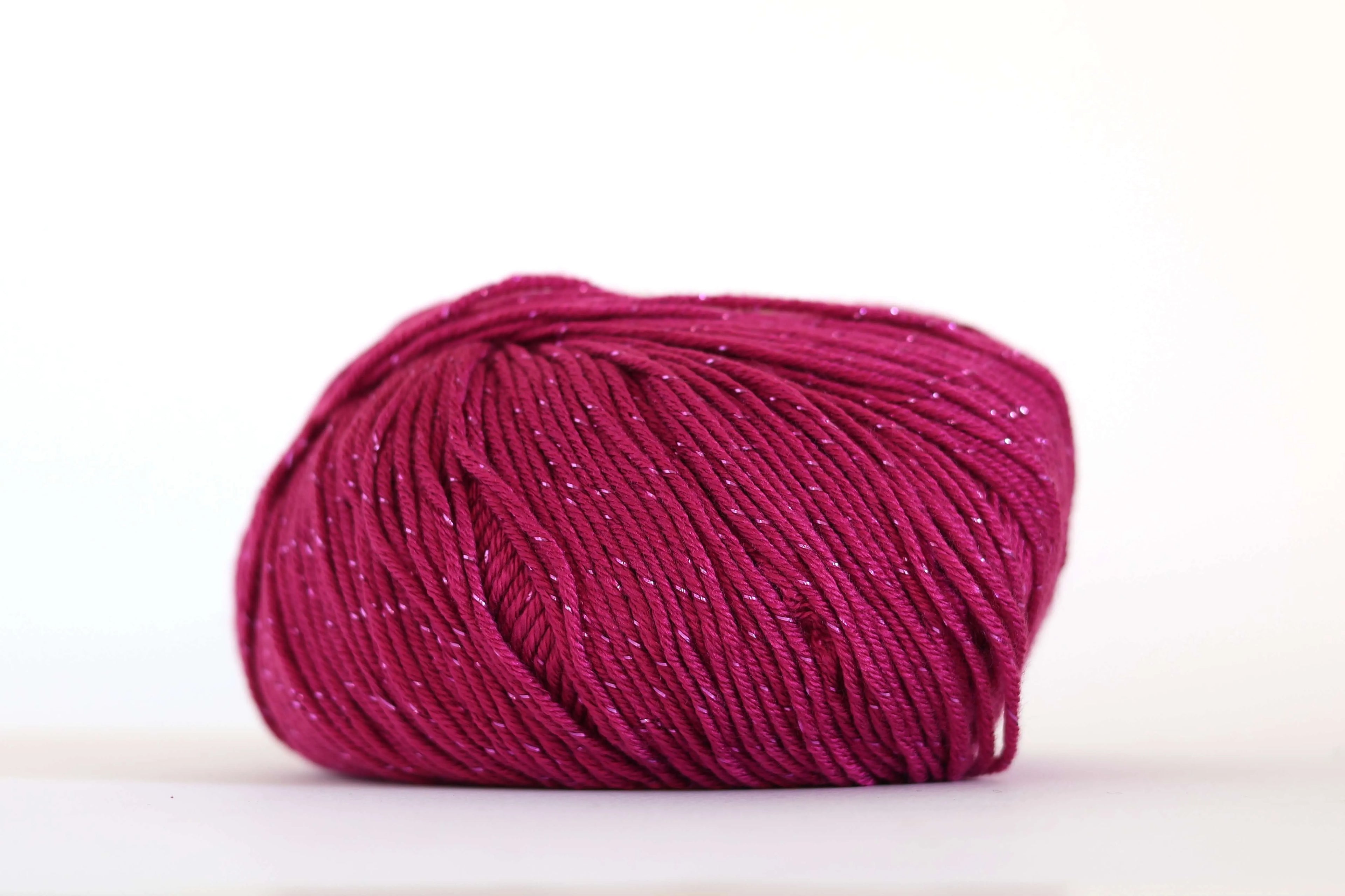 Baci Rubati 97% microfibra PC 3% Poliestere - Miss tricot - 50g x 130m