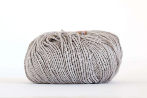 Baci Rubati 97% microfibra PC 3% Poliestere - Miss tricot - 50g x 130m