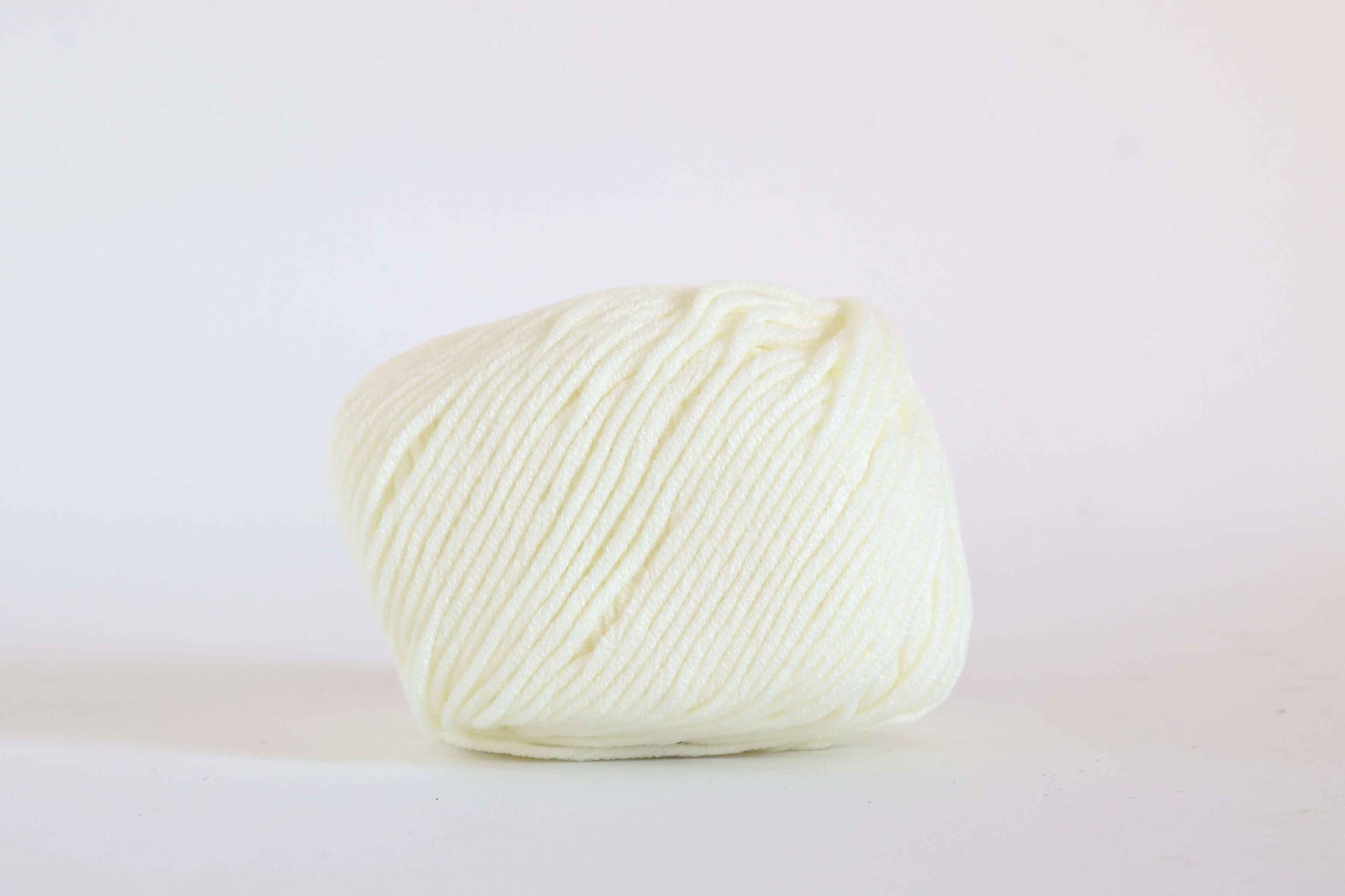 Monnalisa | 100% microfibra PC | 50g - 100m | Miss Tricot